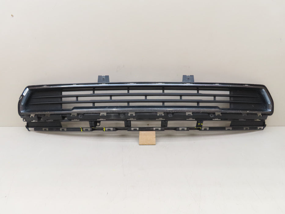 2020 2021 2022 2023 GMC ACADIA AT4 FRONT LOWER GRILLE OEM 84710313