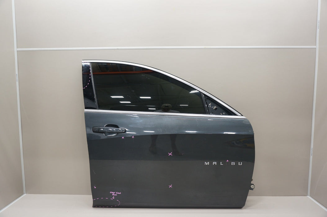 2016-2020 CHEVROLET MALIBU FRONT RIGHT PASSENGER SIDE DOOR PANEL OEM