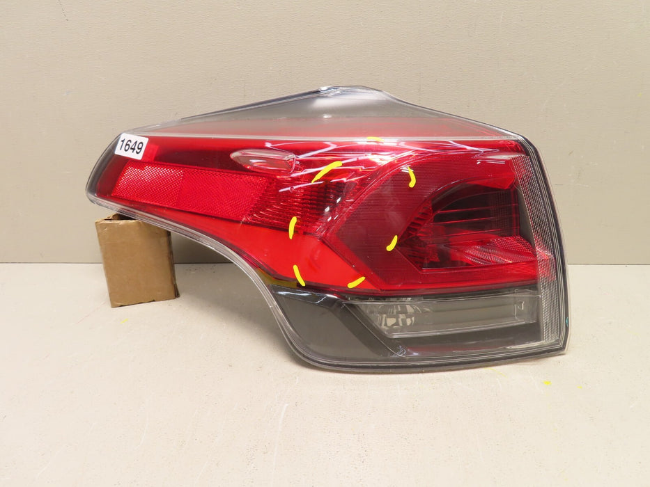 2016 2017 2018 TOYOTA RAV4 LEFT DRIVER LH SIDE HALOGEN TAIL LIGHT LAMP OEM