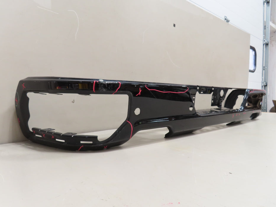 2019-2022 CHEVROLET SILVERADO 1500 PICKUP REAR METAL BUMPER COVER OEM 84975365
