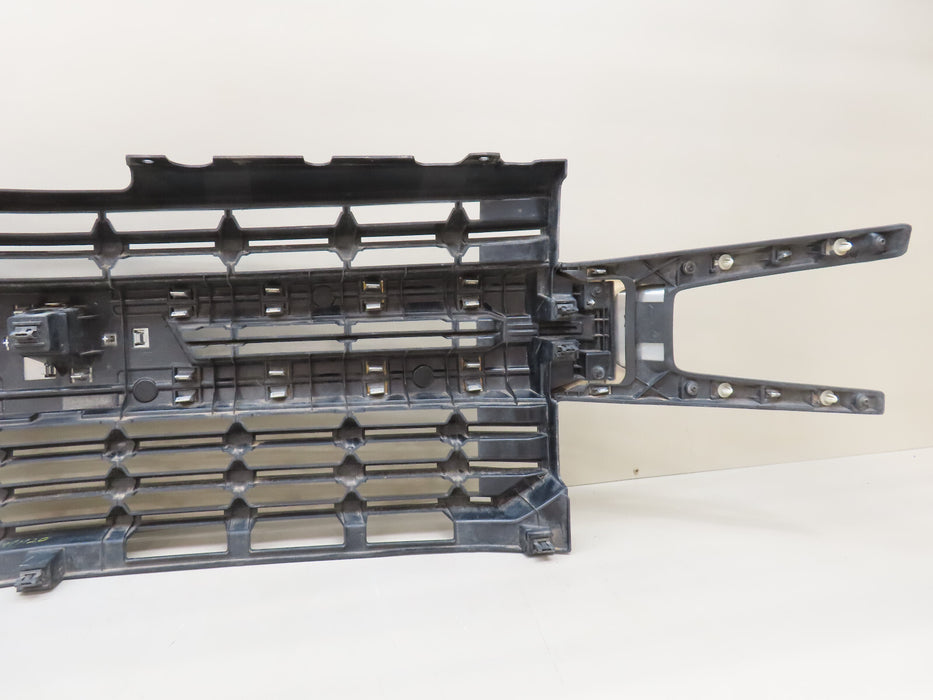 2019-2021 CHEVROLET SILVERADO 1500 FRONT BUMPER RADIATOR GRILLE OEM