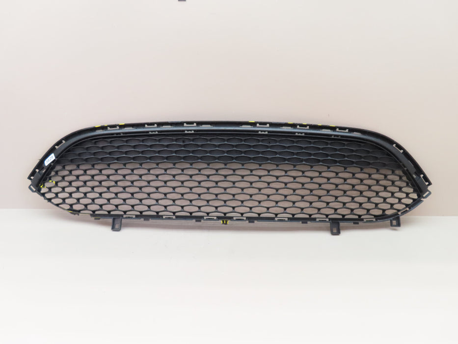 2017-2019 CHRYSLER PACIFICA FRONT LOWER GRILLE GRILL OEM 68243498AA