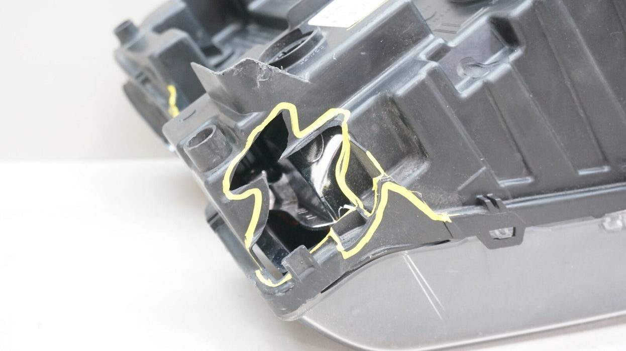 2019-2021 CHEVROLET SILVERADO 1500 FRONT LEFT DRIVER SIDE HALOGEN HEADLIGHT OEM