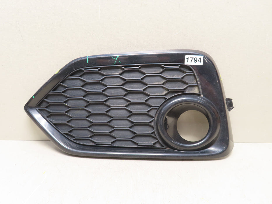 2017 2018 HONDA CIVIC FRONT LEFT DRIVER FOG LIGHT COVER BEZEL OEM P#71108-TGG-A2