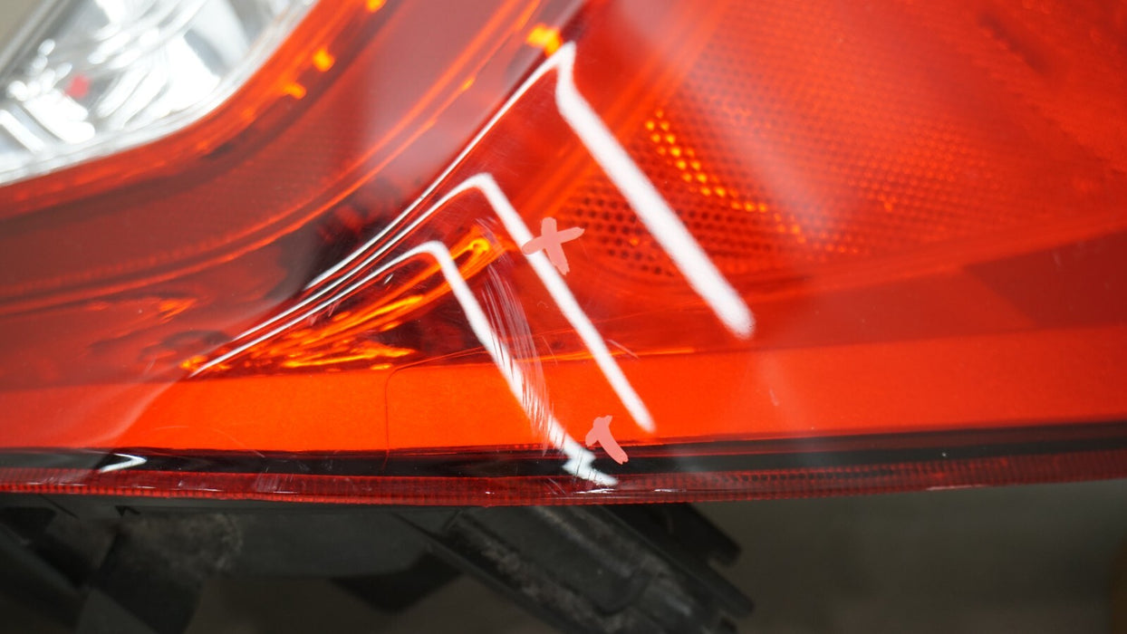 2019-2021 HONDA PILOT REAR RH RIGHT PASSENGER SIDE OUTER TAIL LIGHT OEM