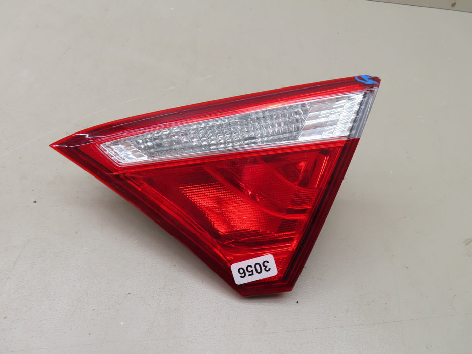 2015-2017 TOYOTA CAMRY RIGHT INNER TAILLIGHT LAMP OEM