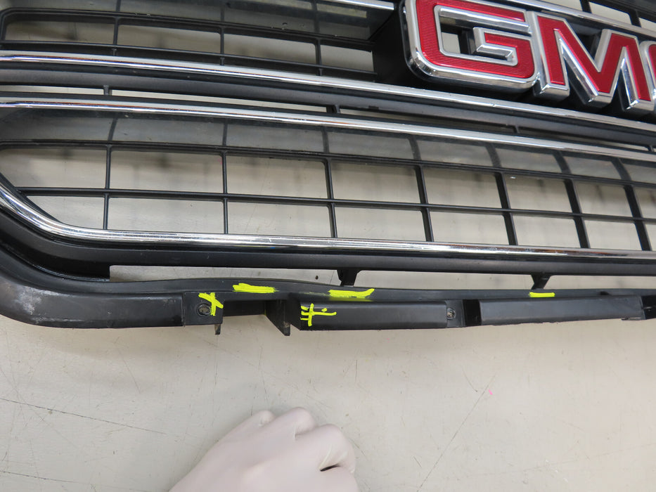 2015-2020 GMC YUKON XL FRONT RADIATOR GRILLE GRILL  OEM