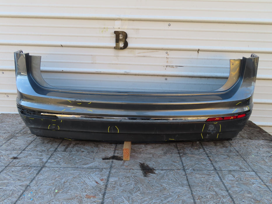 2018 2019 2020 VOLKSWAGEN TIGUAN REAR BUMPER COVER OEM