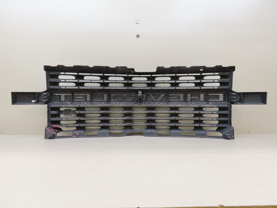 2019-2022 CHEVROLET SILVERADO 1500 FRONT BUMPER RADIATOR GRILLE OEM 23388715
