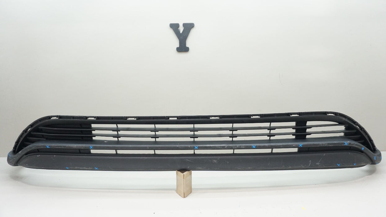 2020-2023 TOYOTA HIGHLANDER FRONT LOWER BUMPER COVER VALANCE OEM 52129-0E070