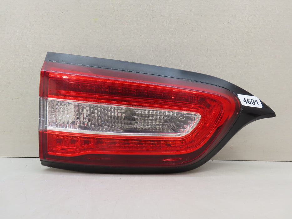 2014-2018 JEEP CHEROKEE REAR LEFT DRIVER TAIL LIGHT INNER OEM