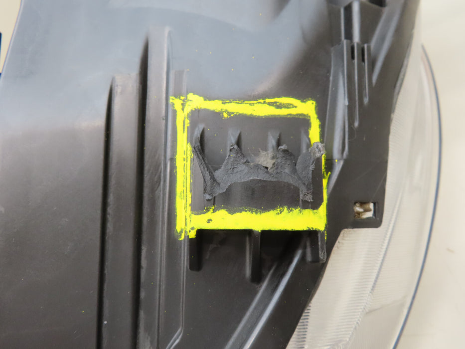 2019-2022 MERCEDES SPRINTER FRONT RIGHT PASSENGER SIDE HEADLIGHT HALOGEN OEM