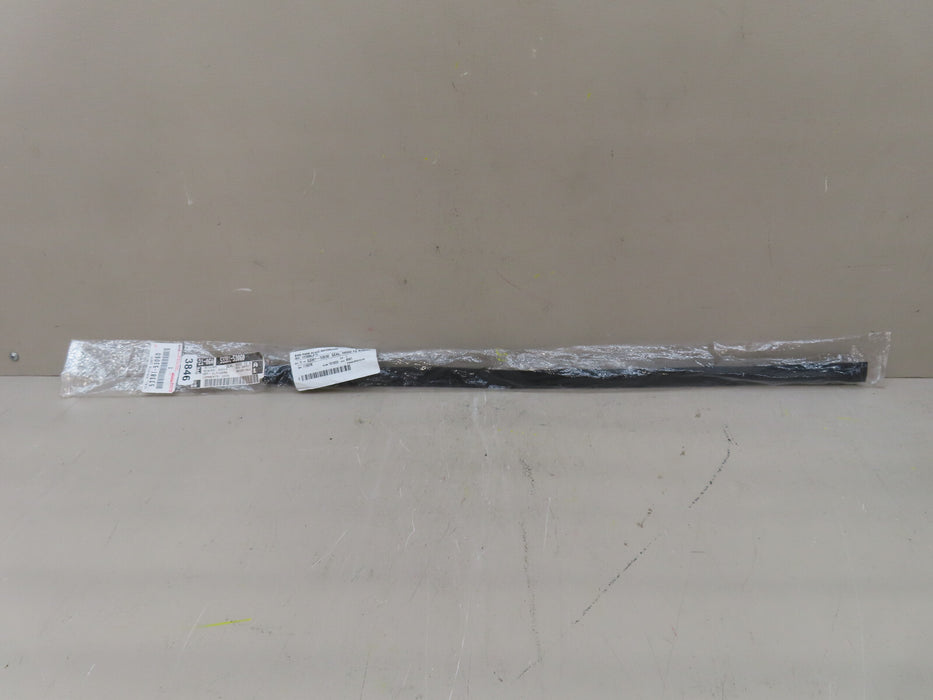 TOYOTA SEAL HOOD RADIATOR SUPPORT OEM 53381-53060