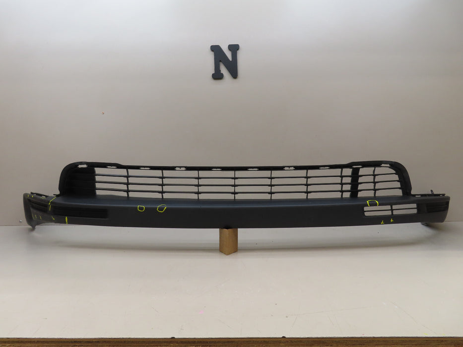 2014-2016 TOYOTA HIGHLANDER FRONT LOWER BUMPER COVER OEM 52129-0E010