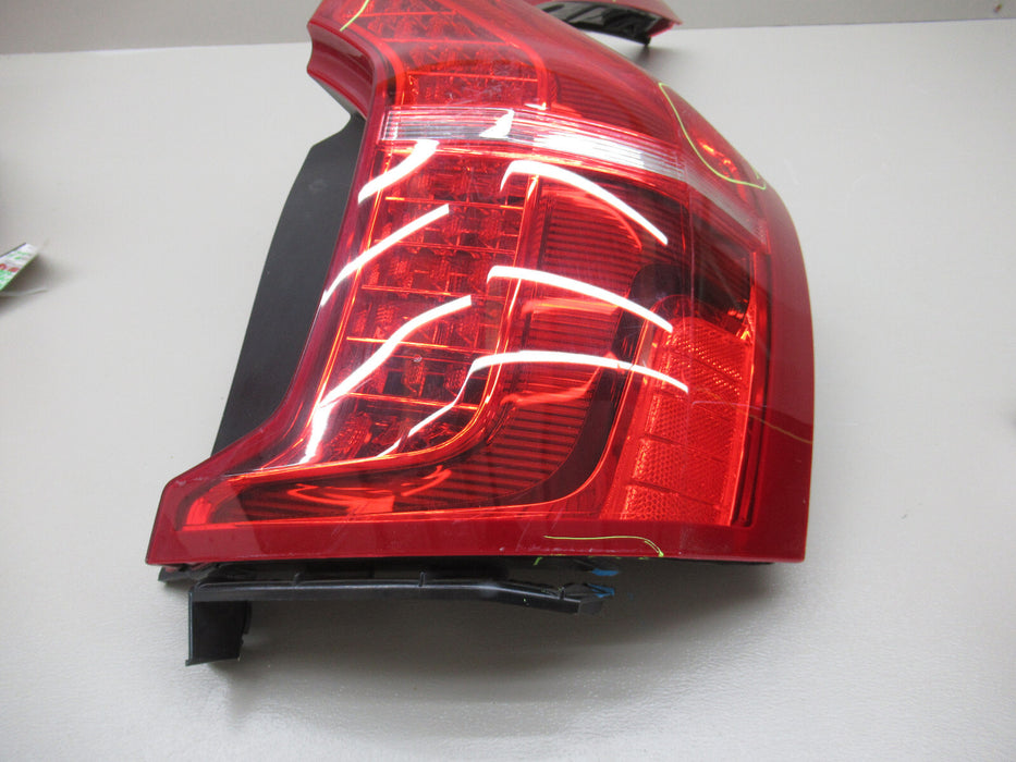 2016 2017 2018 2019 VOLVO XC90 RH PASSENGER LED TAIL LIGHT LAMP OEM