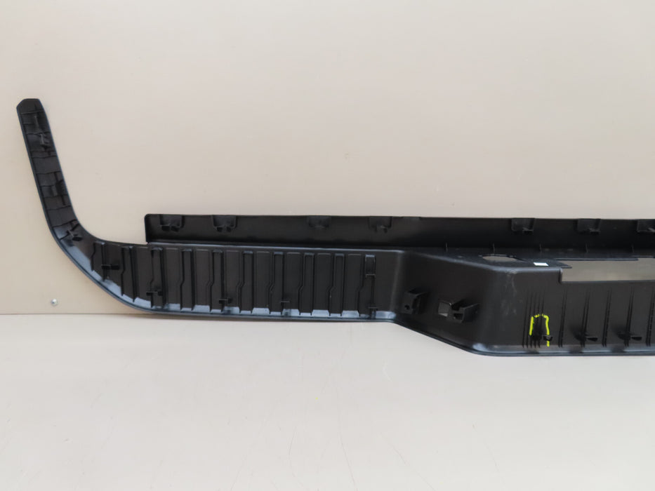 2019-2023 GMC-CHEVROLET 1500 2500 3500 REAR FASCIA STEP PAD BUMPER COVER OEM