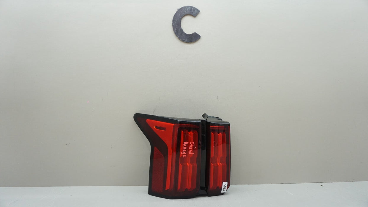 2021-2023 KIA SORENTO REAR LEFT DRIVERS SIDE TAIL LIGHT OEM 21 22 23