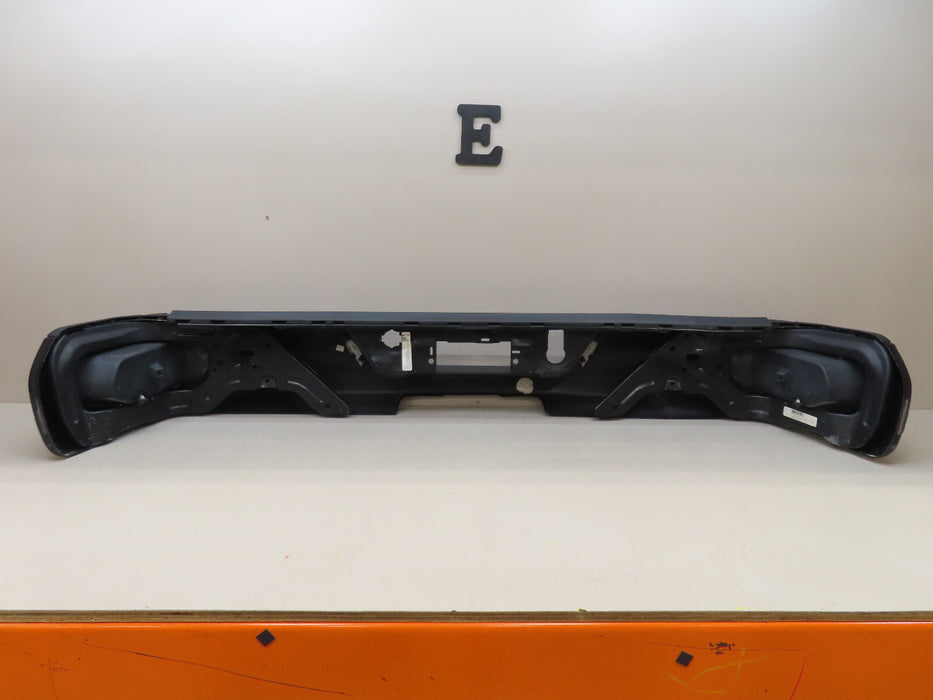 2019-2021 CHEVROLET/GMC SILVERADO-SIERRA 1500 REAR METAL BUMPER OEM 86817939