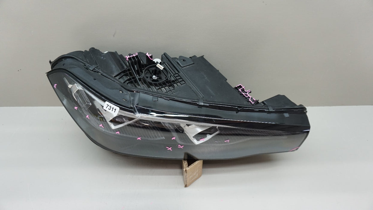 2019-2022 BMW X7 G07 FRONT RIGHT PASSENGER SIDE HEADLIGHT LED OEM 20 21