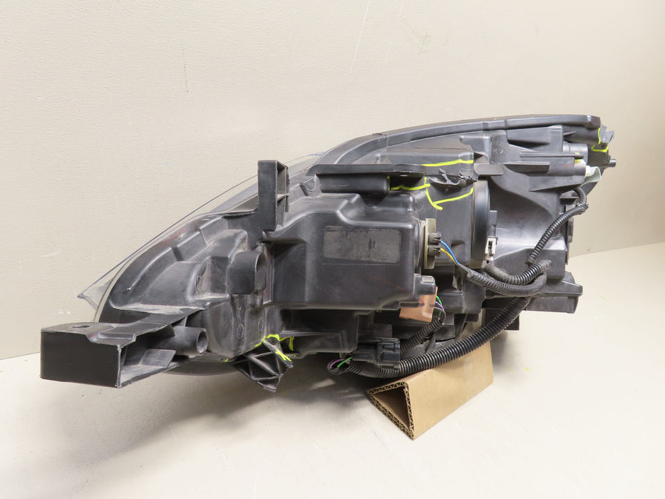 2016 2017 2018 2019 NISSAN SENTRA RIGHT PASSENGER HEADLIGHT HALOGEN OEM