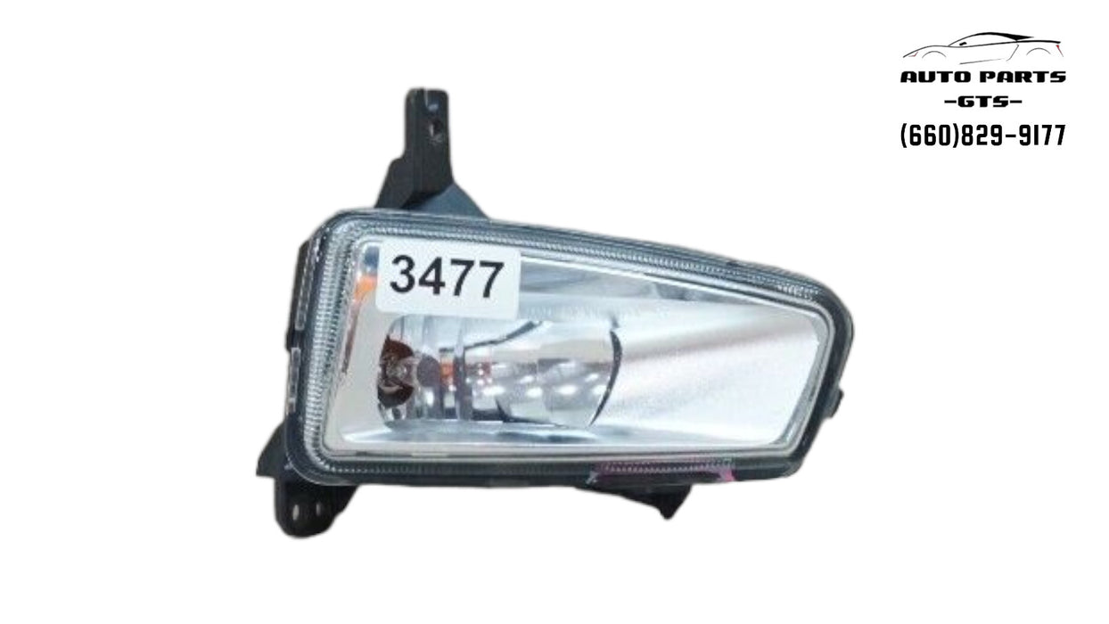 2020-2021 FORD FUSION FRONT RIGHT PASSENGERS SIDE FOG LIGHT OEM 20 21