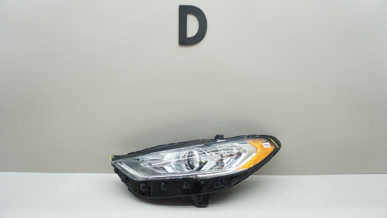 2017-2020 FORD FUSION FRONT LEFT DRIVERS SIDE HALOGEN HEADLIGHT OEM