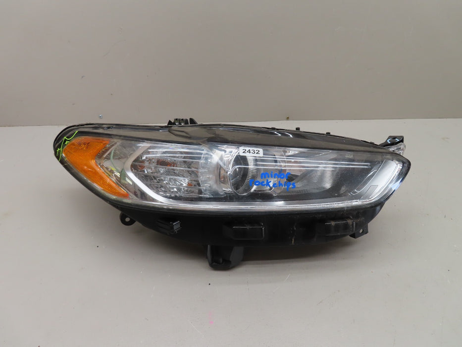 2013 - 2016 FORD FUSION FRONT RIGHT PASSENGER SIDE HEADLIGHT LAMP HALOGEN OEM