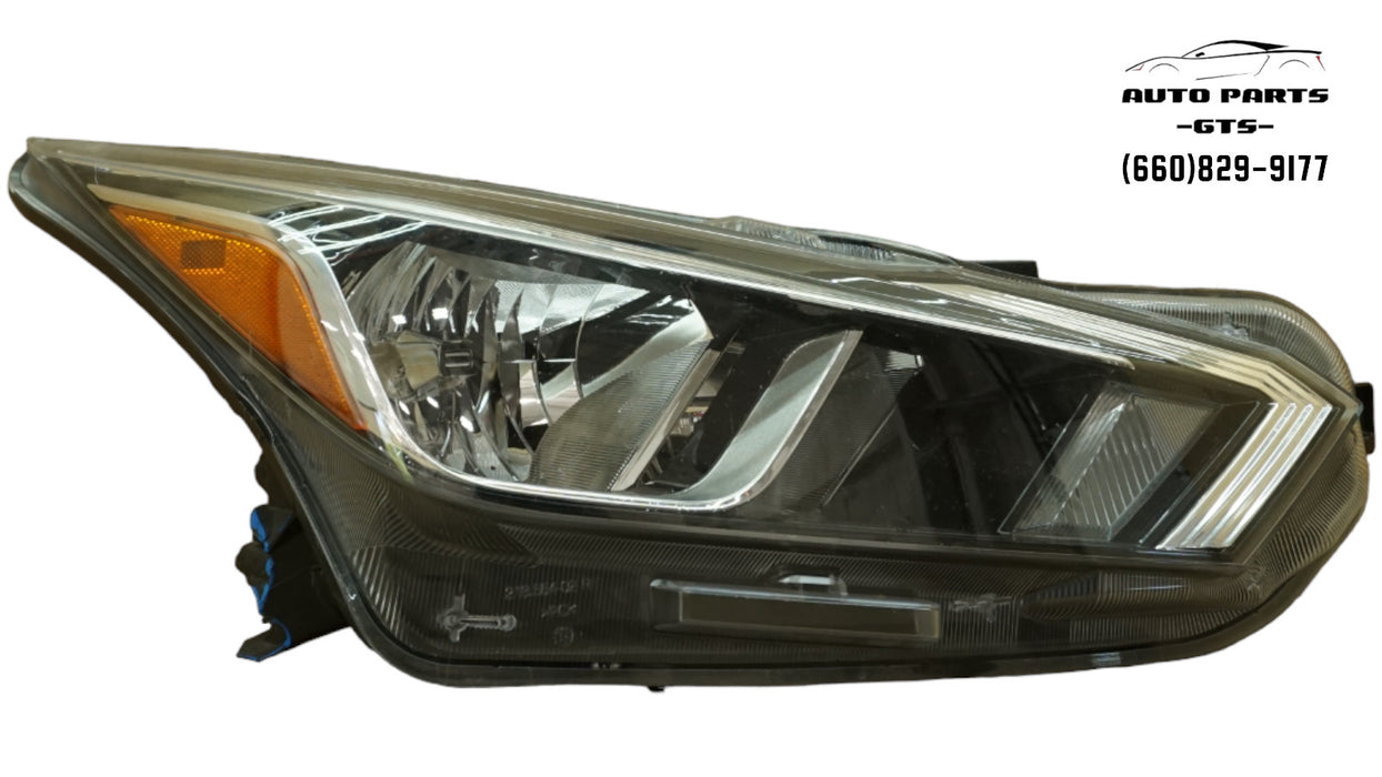 2020-2022 NISSAN VERSA FRONT RIGHT PASSENGER SIDE HEADLIGHT HALOGEN OEM 20 21 22