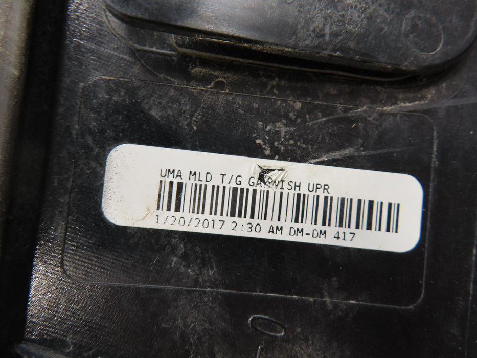 2016 2017 2018 2019 2020 KIA SORENTO REAR LIFTGATE MOLDING OEM 87371-C6000