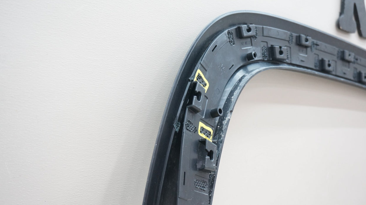 2019-2023 GMC SIERRA 1500 REAR LEFT SIDE FENDER FLARE OEM 962772104 (R.T)