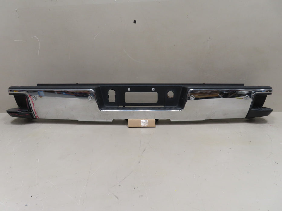 2014-2019 CHEVROLET SILVERADO GMC SIERRA 1500 REAR METAL BUMPER PDC SENSOR OEM