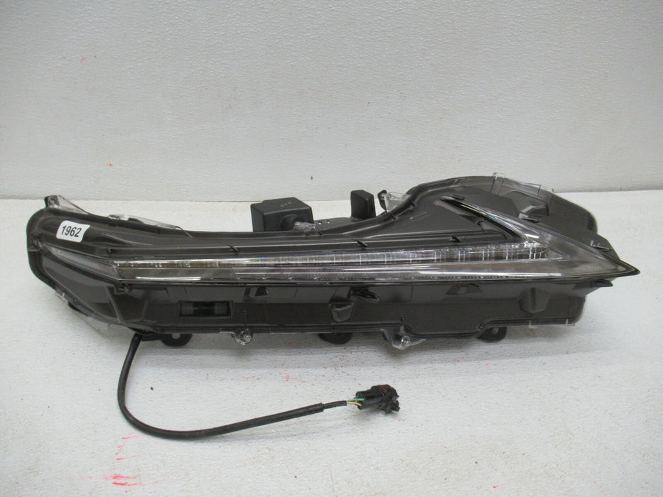 2015-2020 LEXUS NX200T NX300 RIGHT PASSENGER DRL DAYTIME RUNNING LIGHT LAMP OEM