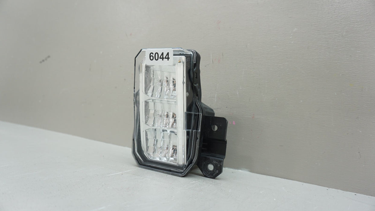 2019-2021 SUBARU FORESTER FRONT RIGHT RH PASSENGER SIDE FOG LIGHT OEM LED