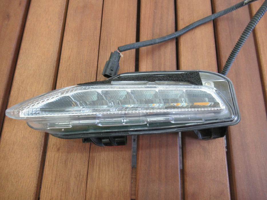 2016-2020 INFINITI Q50 FRONT LEFT DRIVER SIDE TURN SIGNAL LIGHT LED LAMP OEM