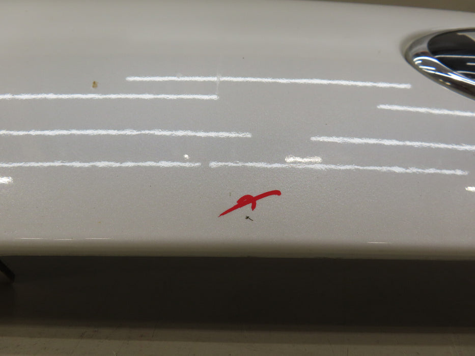 2016 2017 2018 2019 2020 KIA SORENTO REAR LIFTGATE GARNISH UPPER MOLDING OEM