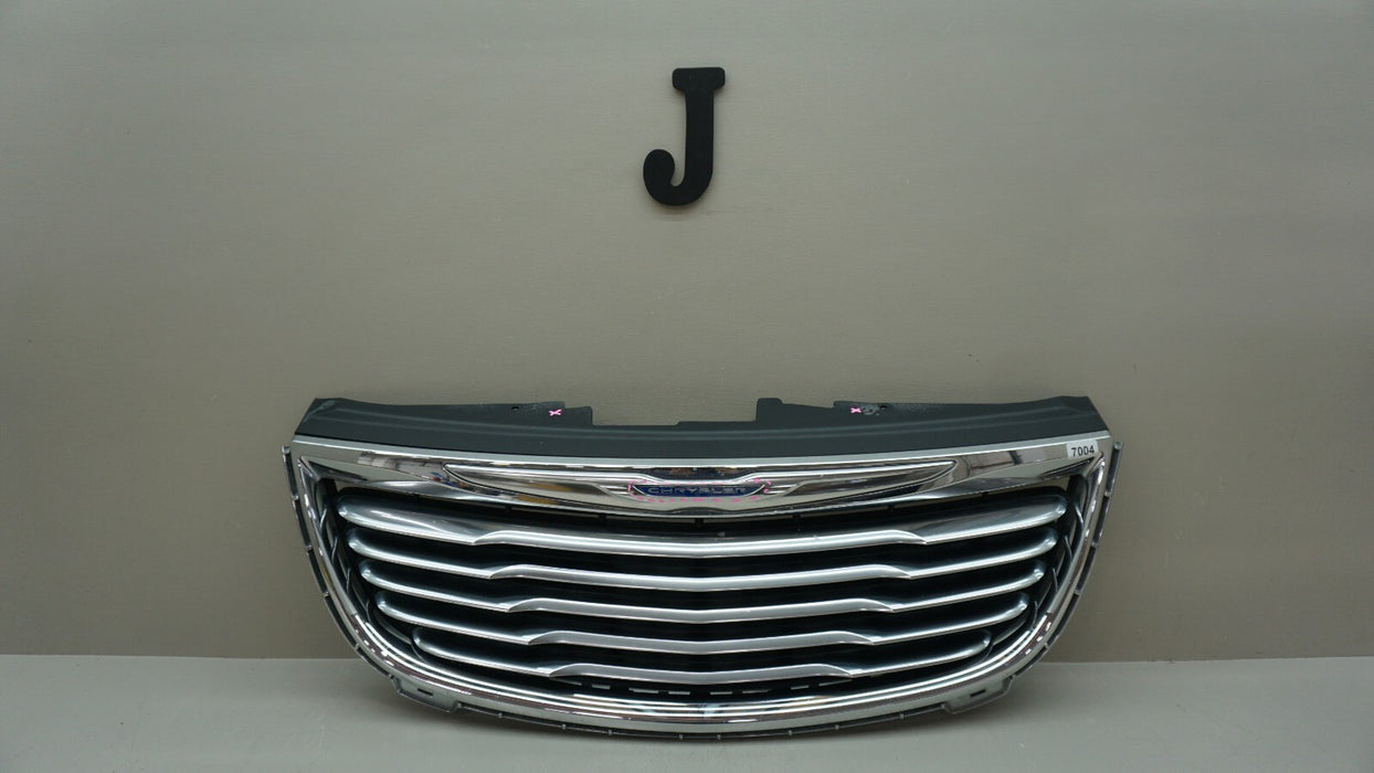 2011-2016 CHRYSLER TOWN & COUNTRY FRONT MAIN GRILLE 11RT-C-1150M OEM