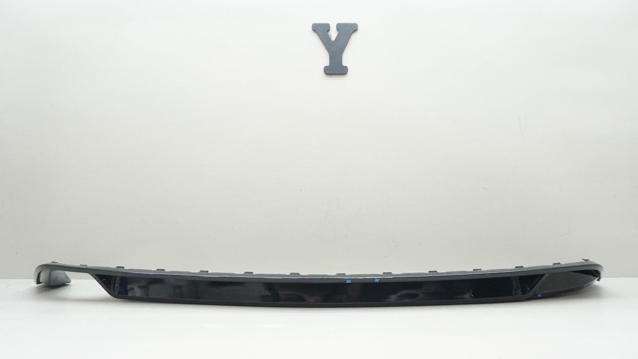 2016-2019 VOLKSWAGEN PASSAT REAR LOWER BUMPER VALANCE COVER 561807521G OEM