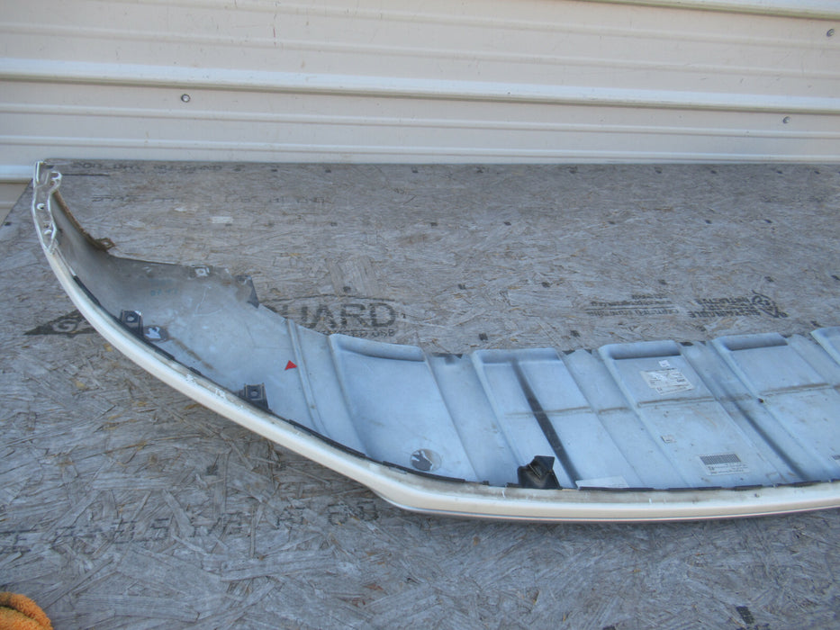 2016 2017 2018 2019 BENTLEY BENTAYGA BY636 FRONT LOWER BUMPER COVER OEM