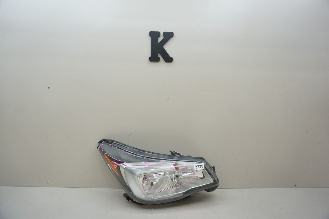2017-2018 SUBARU FORESTER FRONT RIGHT PASSENGER SIDE HALOGEN HEADLIGHT OEM