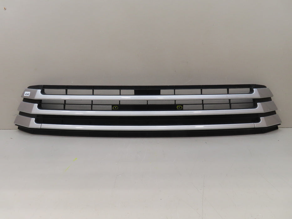2016 2017 2018 2019 TOYOTA HIGHLANDER FRONT LOWER GRILLE GRILL OEM 53102-0E070