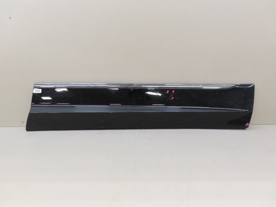 2019-2023 CHEVROLET BLAZER FRONT RIGHT PASSENGER SIDE DOOR LOWER MOLDING OEM