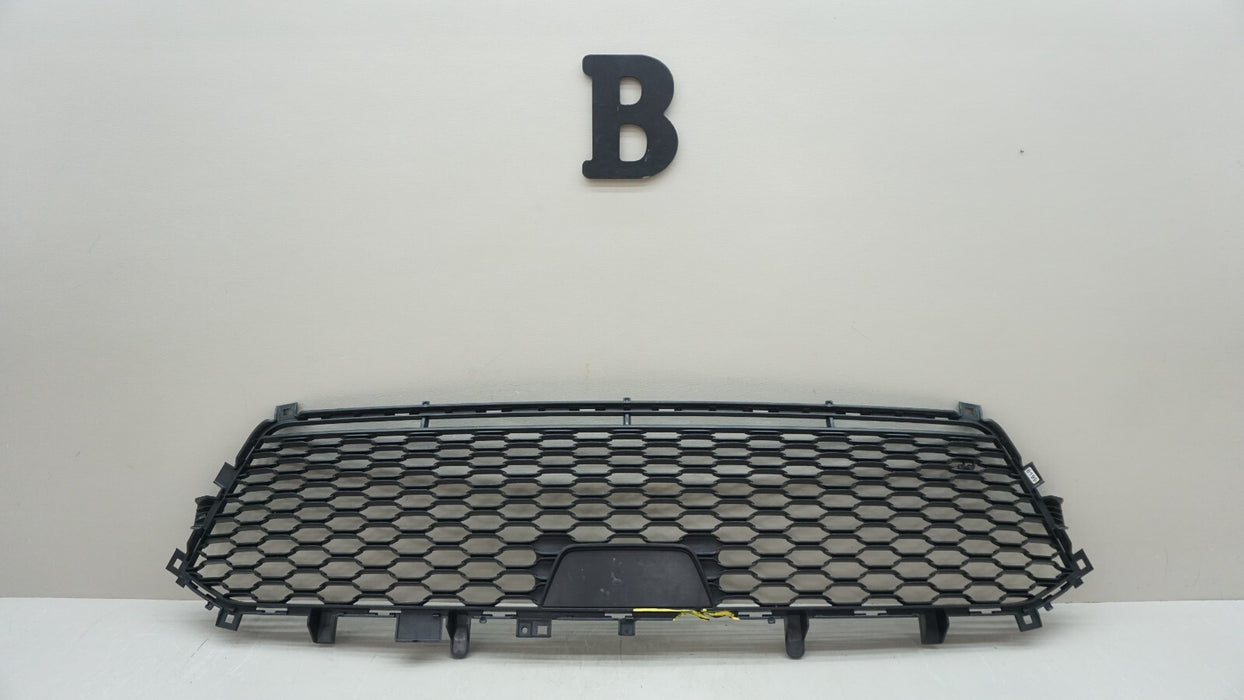 2022-2024 JEEP GRAND CHEROKEE FRONT LOWER RADIATOR GRILLE GRILL 68590202AC OEM
