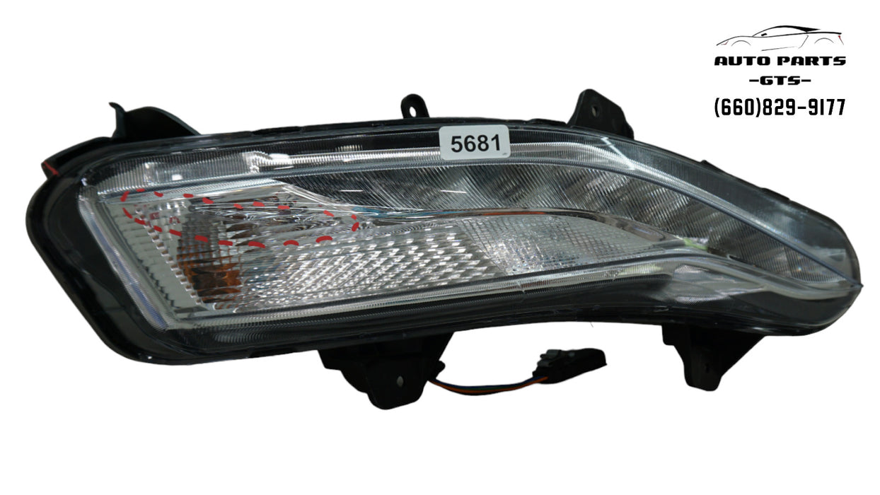 2019-2021 CHEVROLET MALIBU RIGHT PASSENGER TURN SIGNAL FOG LIGHT OEM 84843550