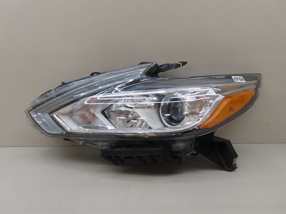 2016 2017 2018 NISSAN ALTIMA FRONT LEFT DRIVER HEADLIGHT HALOGEN OEM