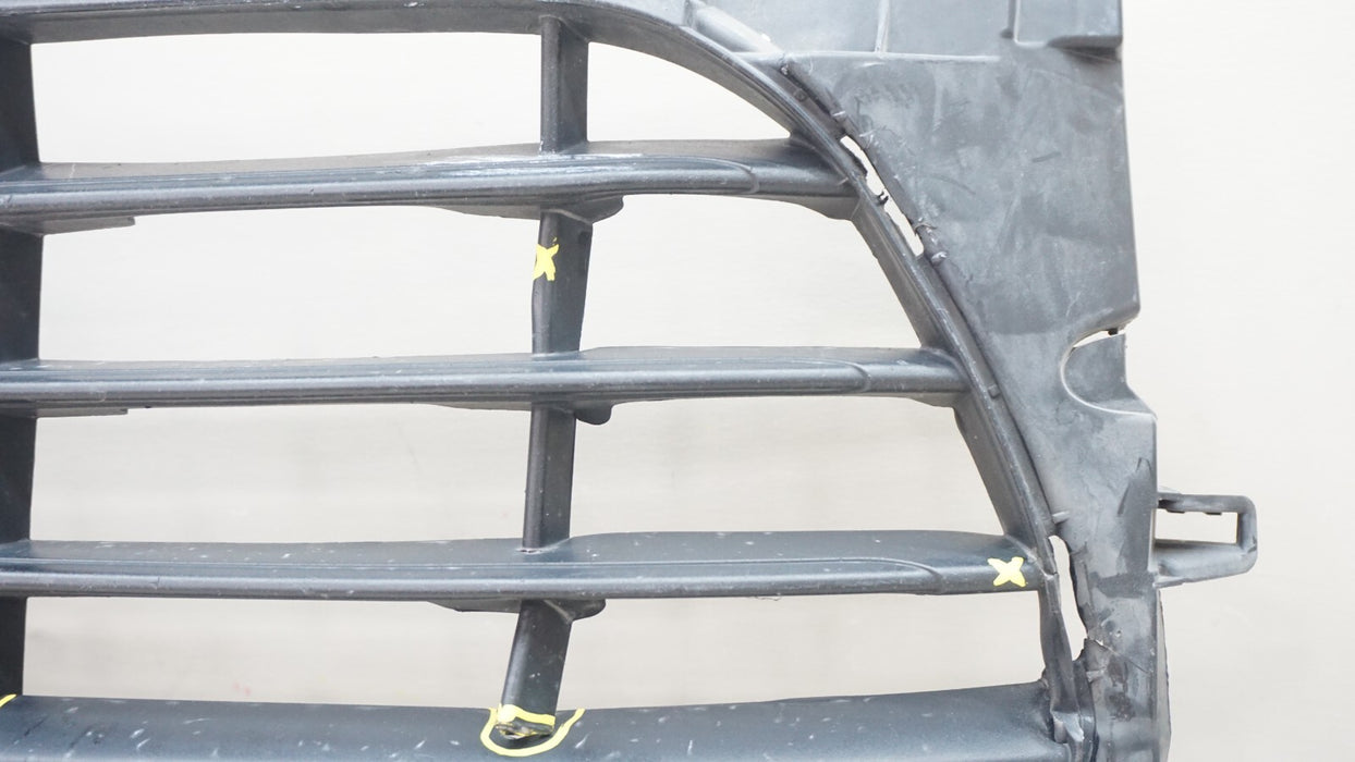 2019-2021 PORSCHE MACAN FRONT BUMPER RADIATOR GRILLE OEM