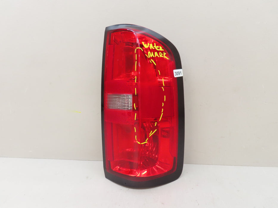2015-2022 CHEVROLET COLORADO RIGHT PASSENGER SIDE TAIL LIGHT OEM