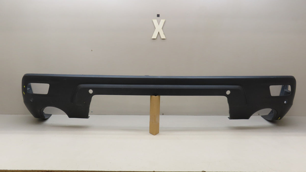 2019-2020 HONDA PASSPORT REAR LOWER BUMPER COVER OEM GARNISH 71510-TGS-A0