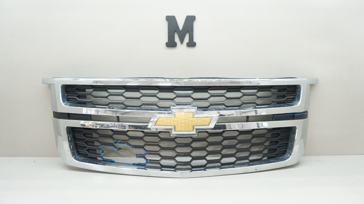 2015-2020 CHEVROLET TAHOE FRONT BUMPER RADIATOR GRILLE OEM 23440914