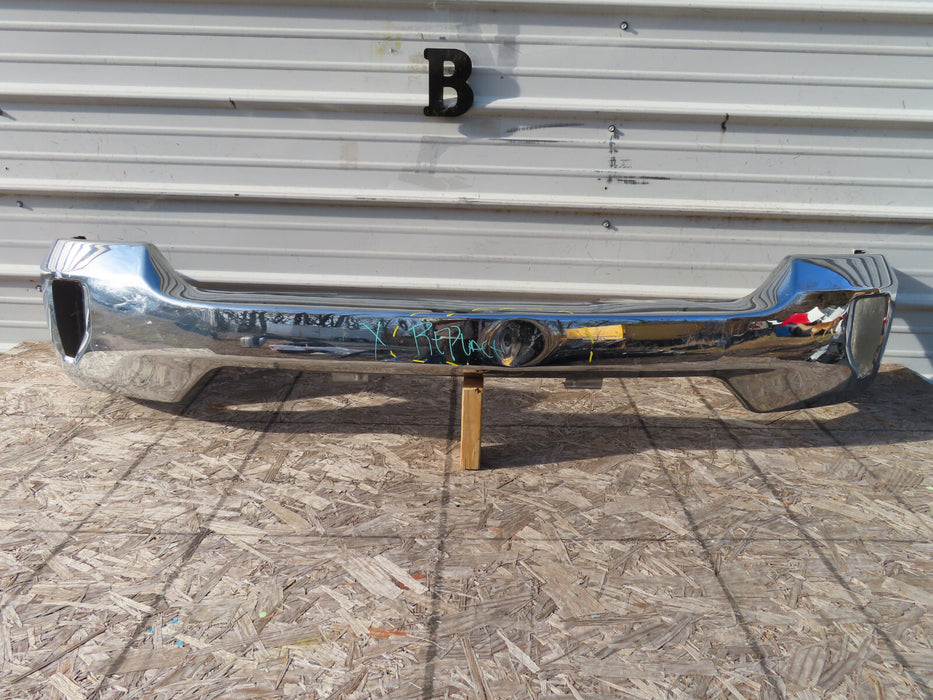 2016-2019 CHEVROLET SILVERADO 1500 FRONT BUMPER CHROME OEM