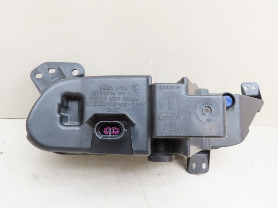 2015-2021 CHRYSLER 300 FRONT BUMPER LEFT DRIVER SIDE FOG LIGHT LAMP OEM